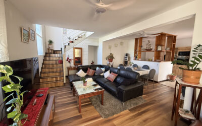 À VENDRE   Belle maison familiale idéalement située au Port